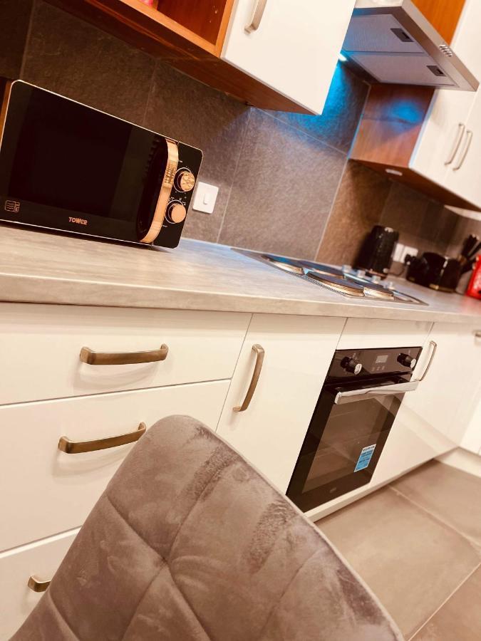 Luxury Suite 3 Bed Apartment Sleeps 6-8 Блэкпул Экстерьер фото