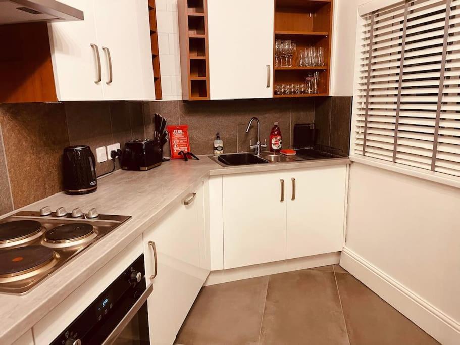 Luxury Suite 3 Bed Apartment Sleeps 6-8 Блэкпул Экстерьер фото